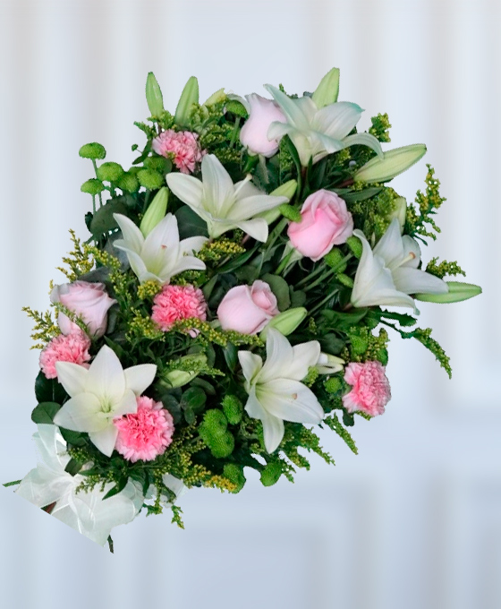 Ramo de flores funebres en Pamplona